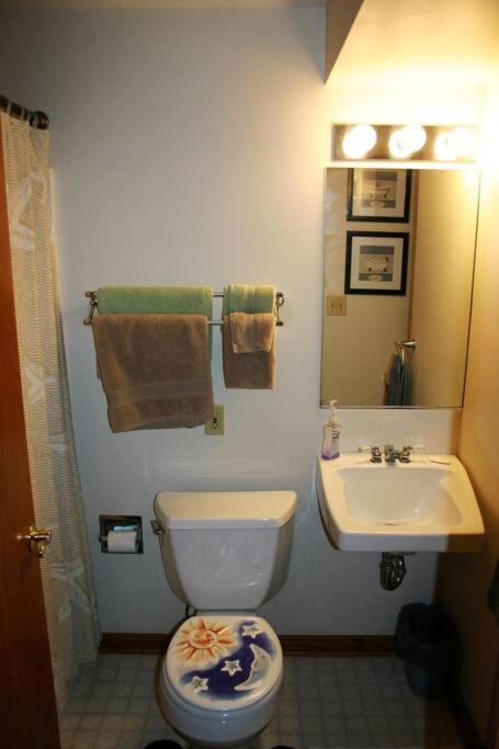 Private Guest Suite On The Portage Lakes Akron Exterior foto